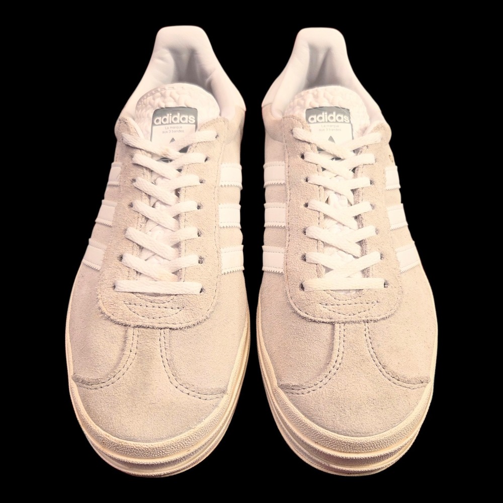 Women's Cream Sneakers - Picture 3 of 9